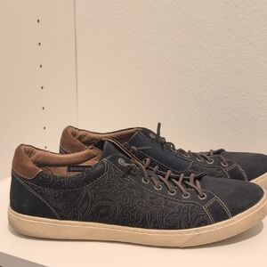 Robert Graham Navy and Tan Sneakers